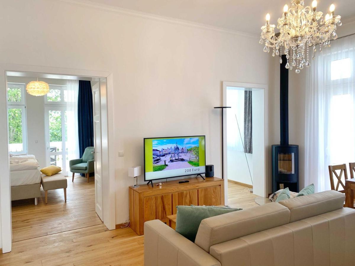Villa Jenny - Ferienappartement 1 Mit Meerblick Sassnitz Kültér fotó